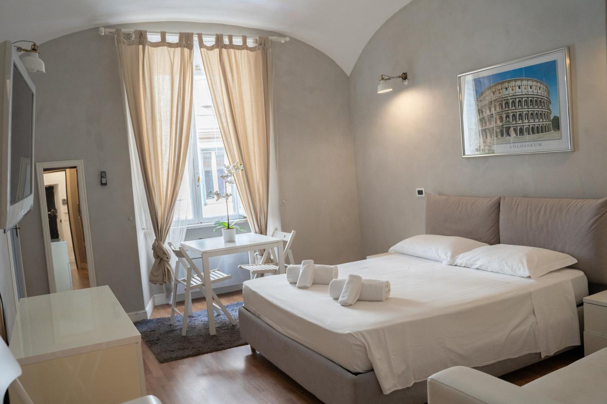 Key Apartment San Giovanni Rome Exterior photo